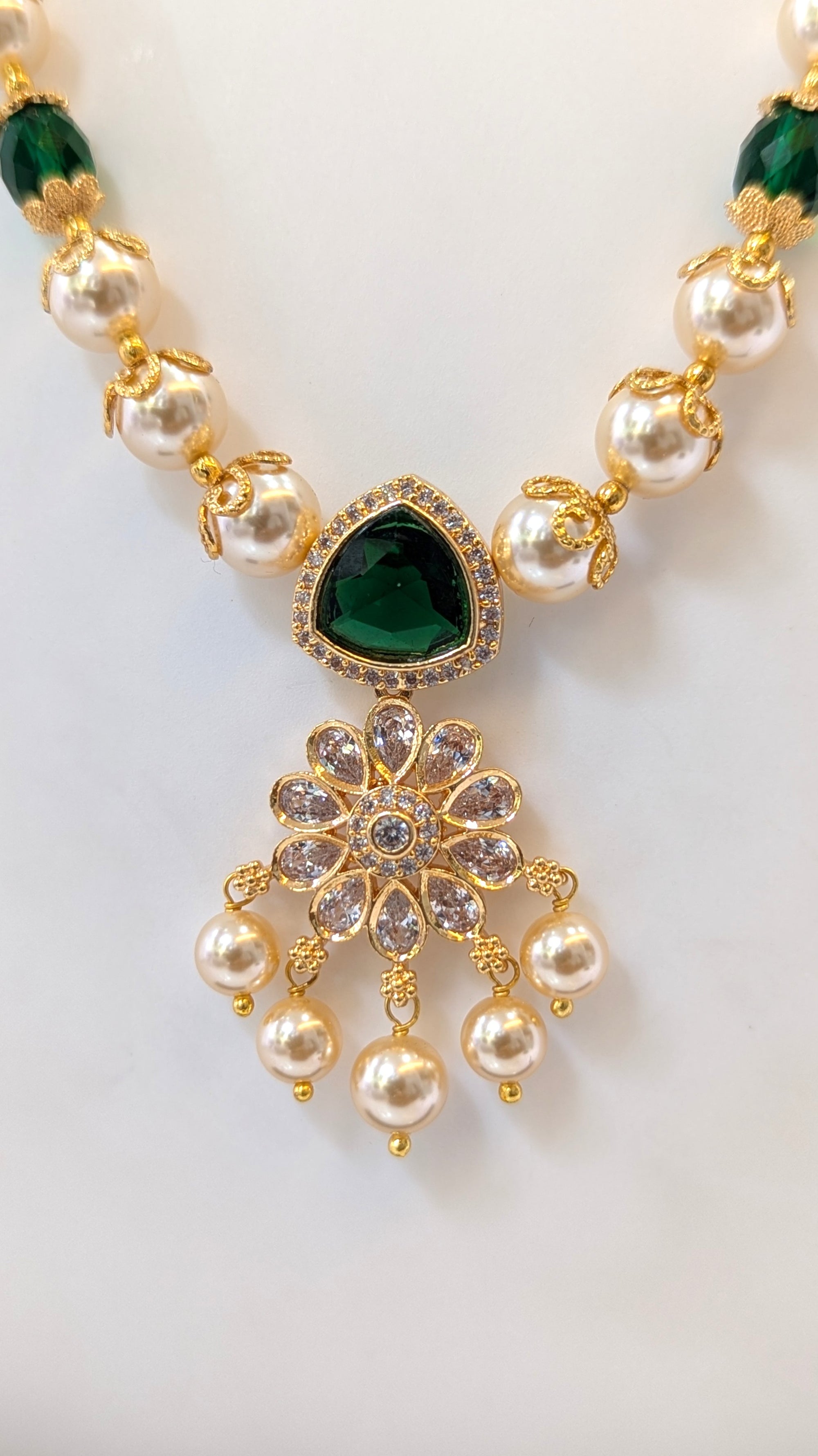 Micro forming necklace set