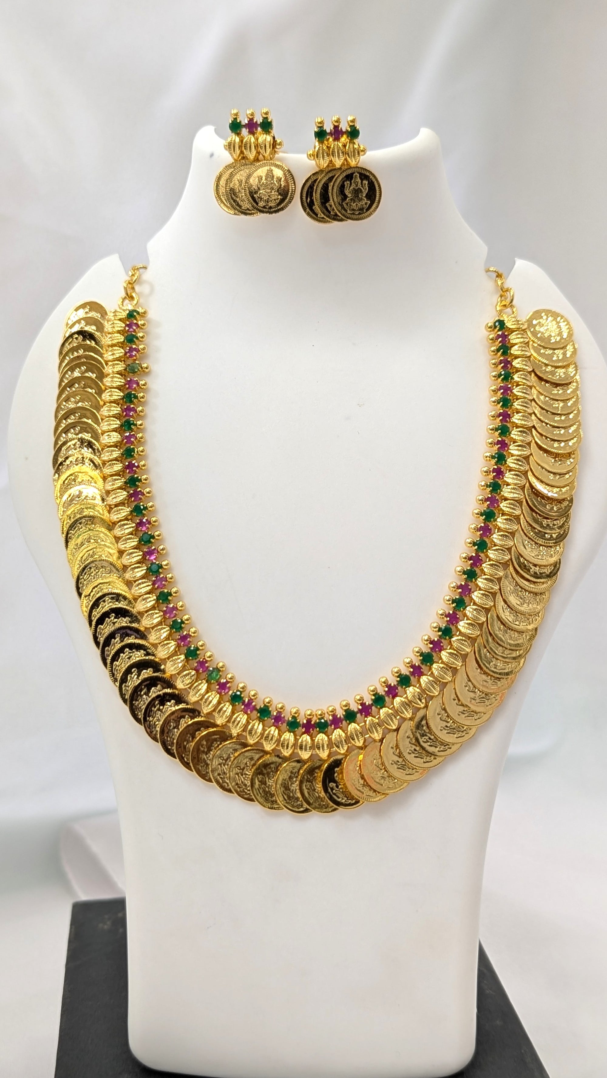Micro forming necklace set
