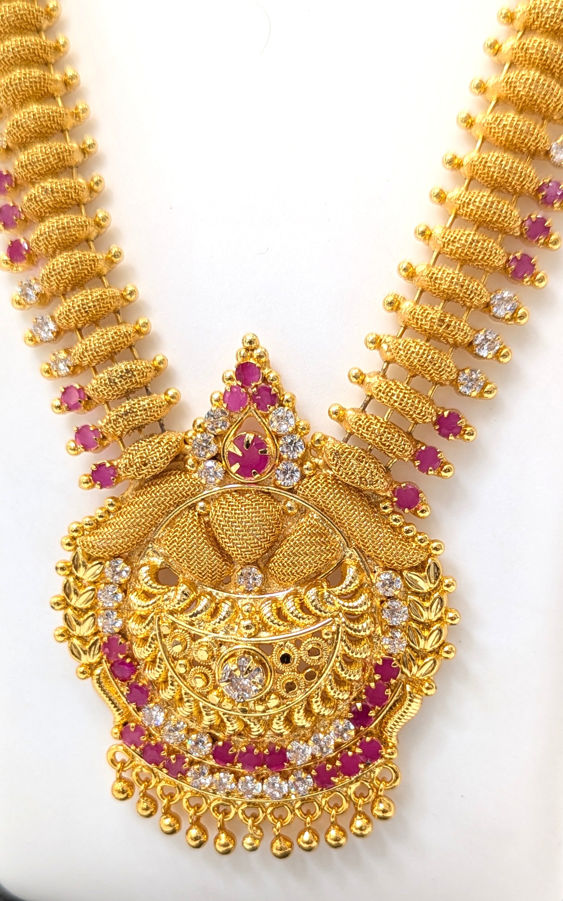 Micro forming necklace set