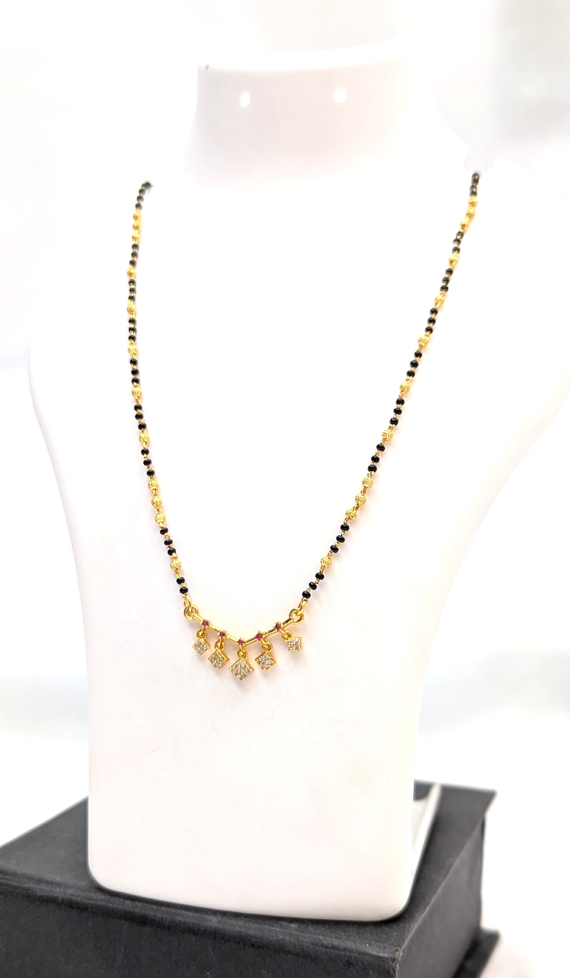 Micro mangalsutra