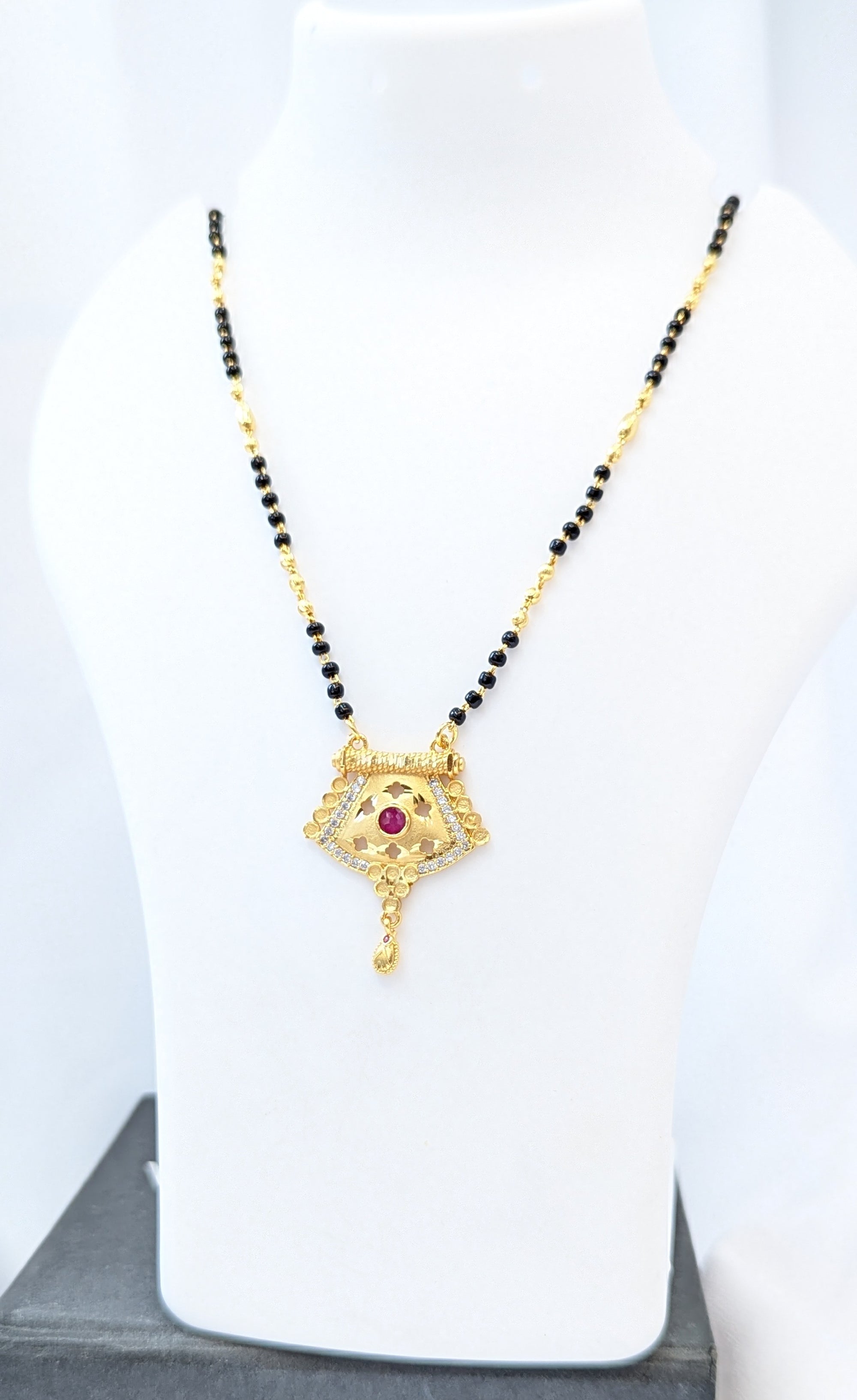 Micro mangalsutra
