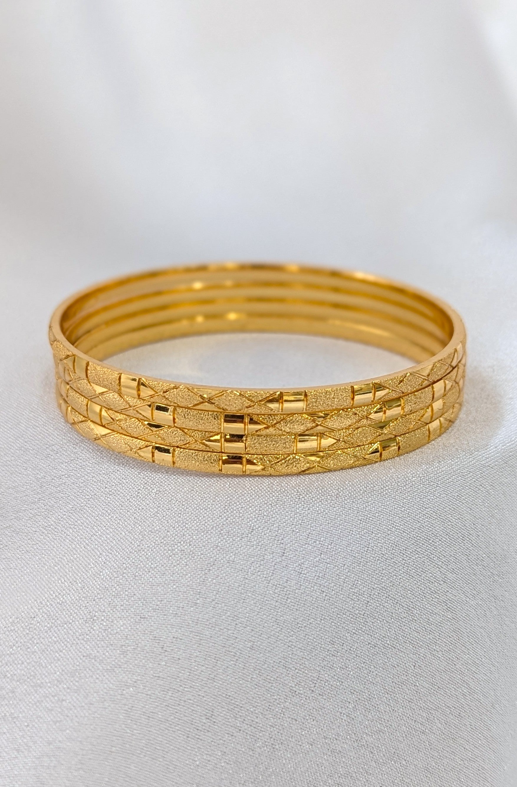 Micro bangles