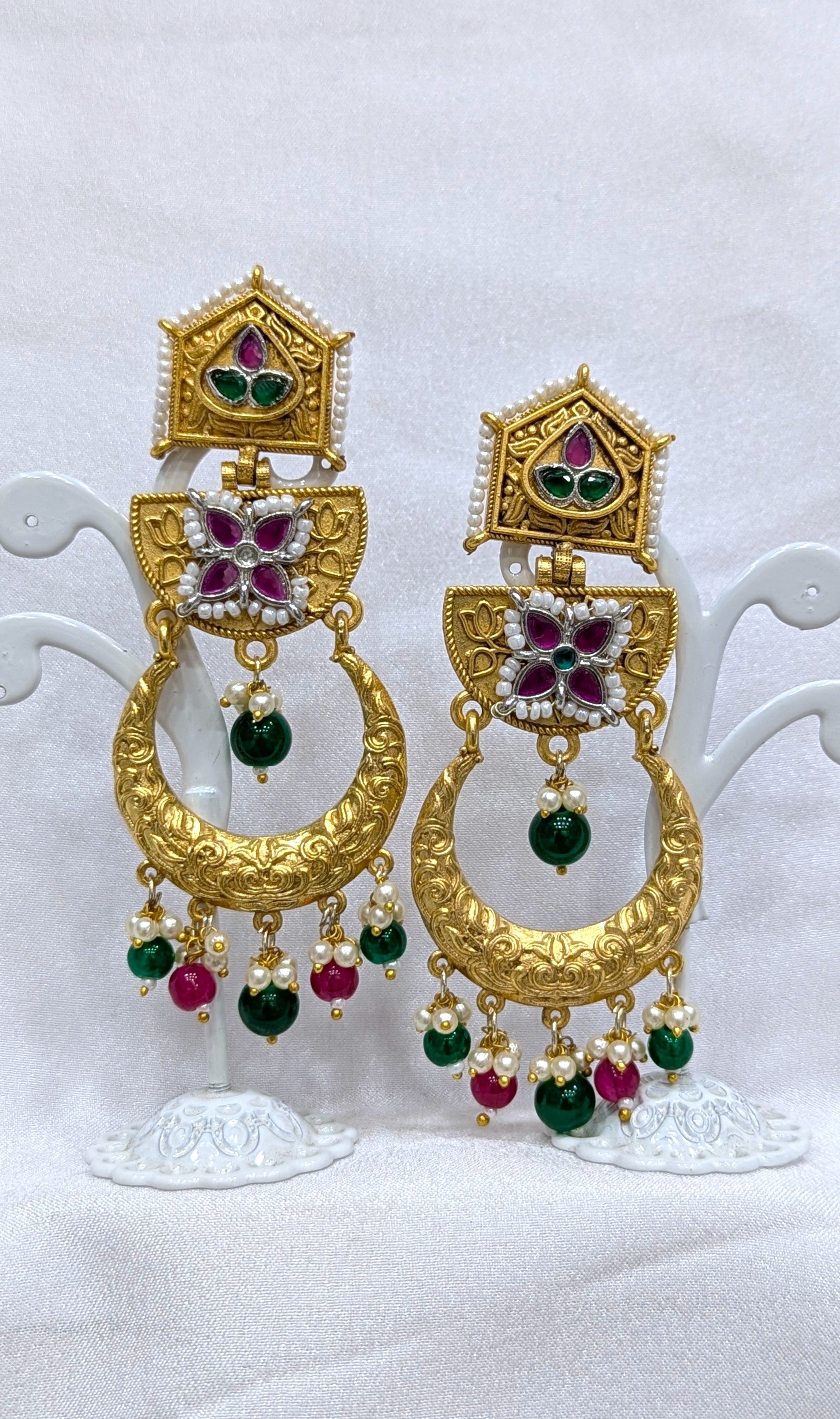 Designer earing