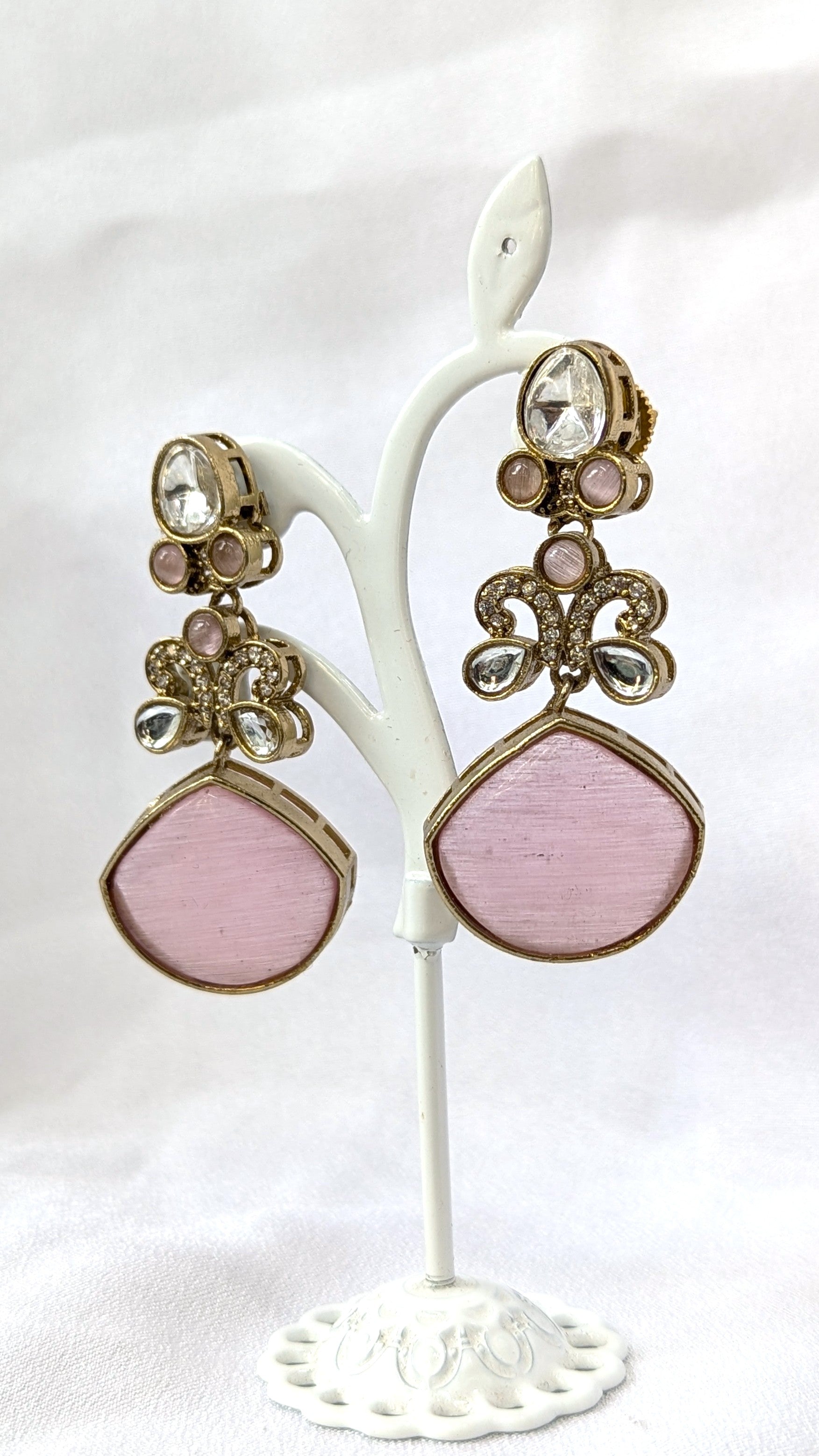 Designer earing
