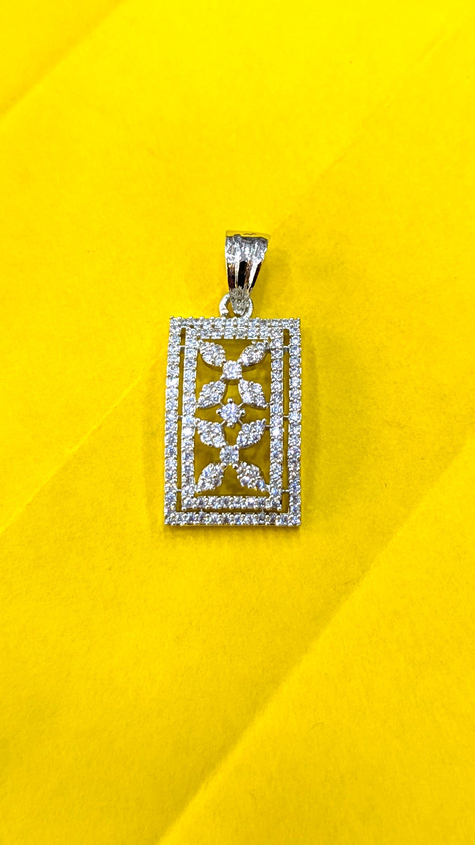 Chain pendant