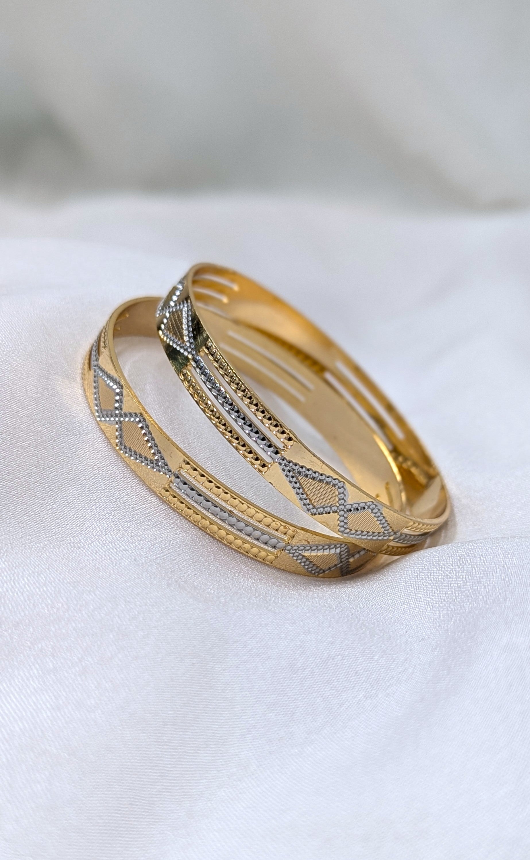 Cnc micro bangle