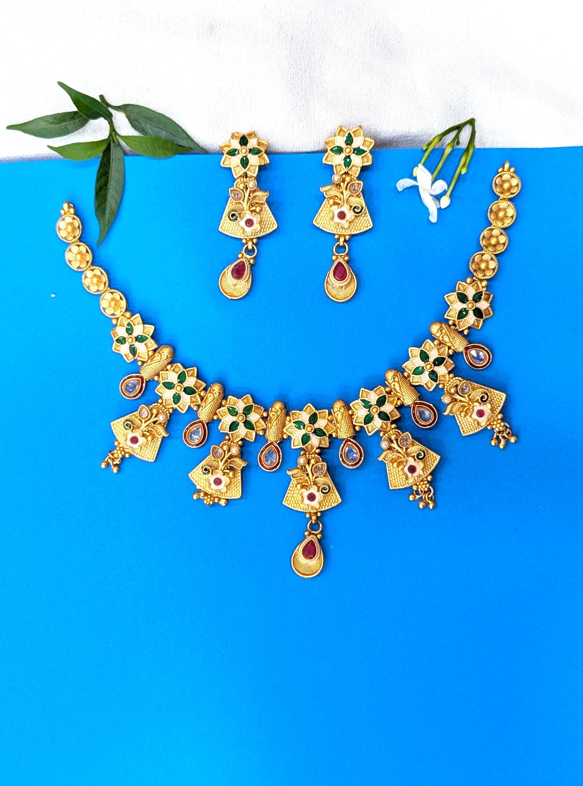 Rajwadi necklace set