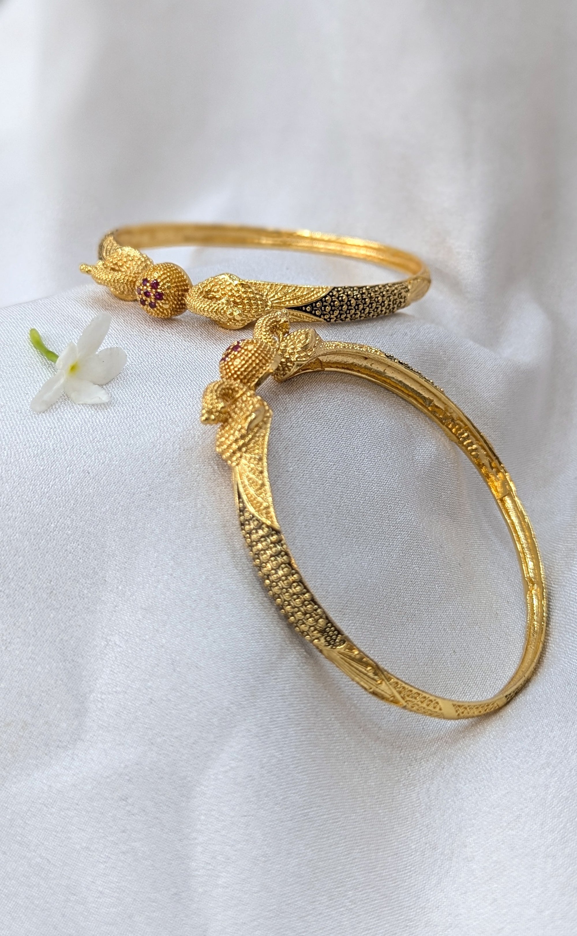 Daily wear bangles