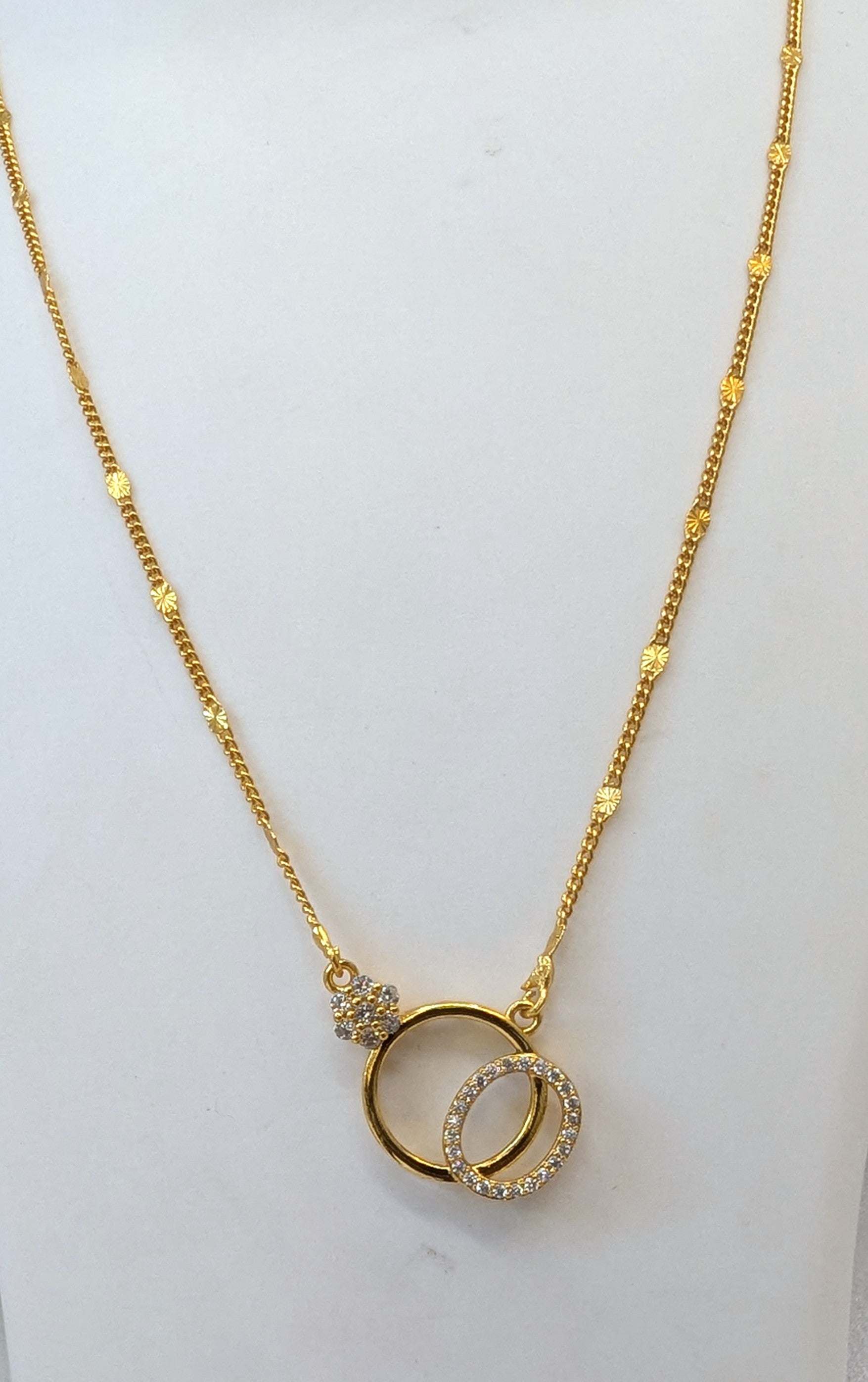 Chain pendant