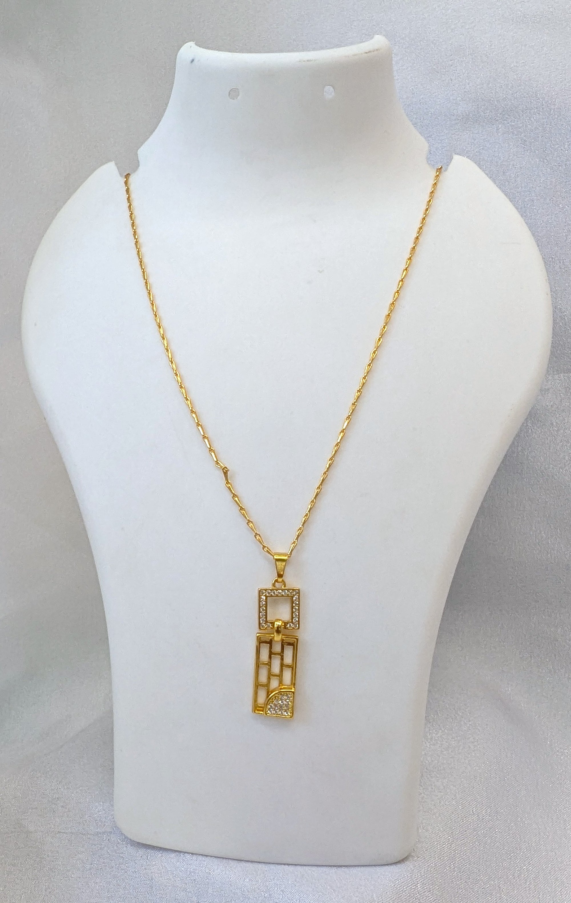 Chain pendant