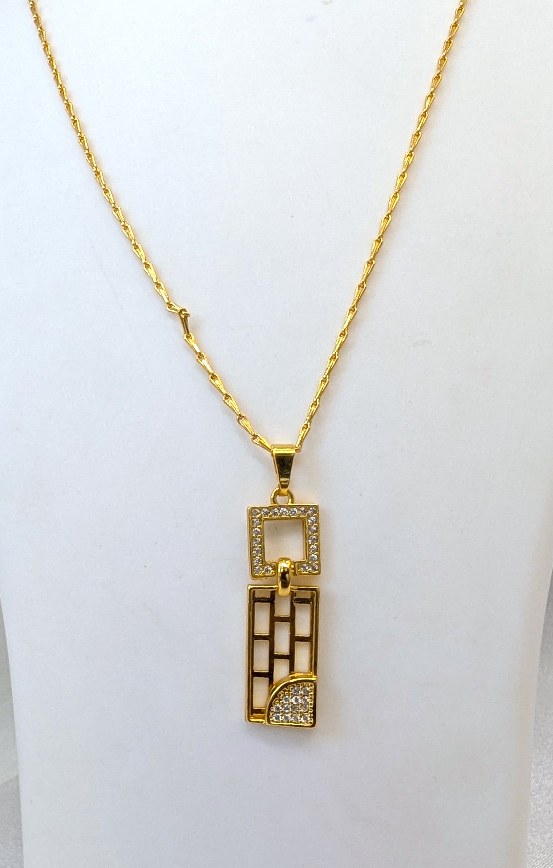 Chain pendant