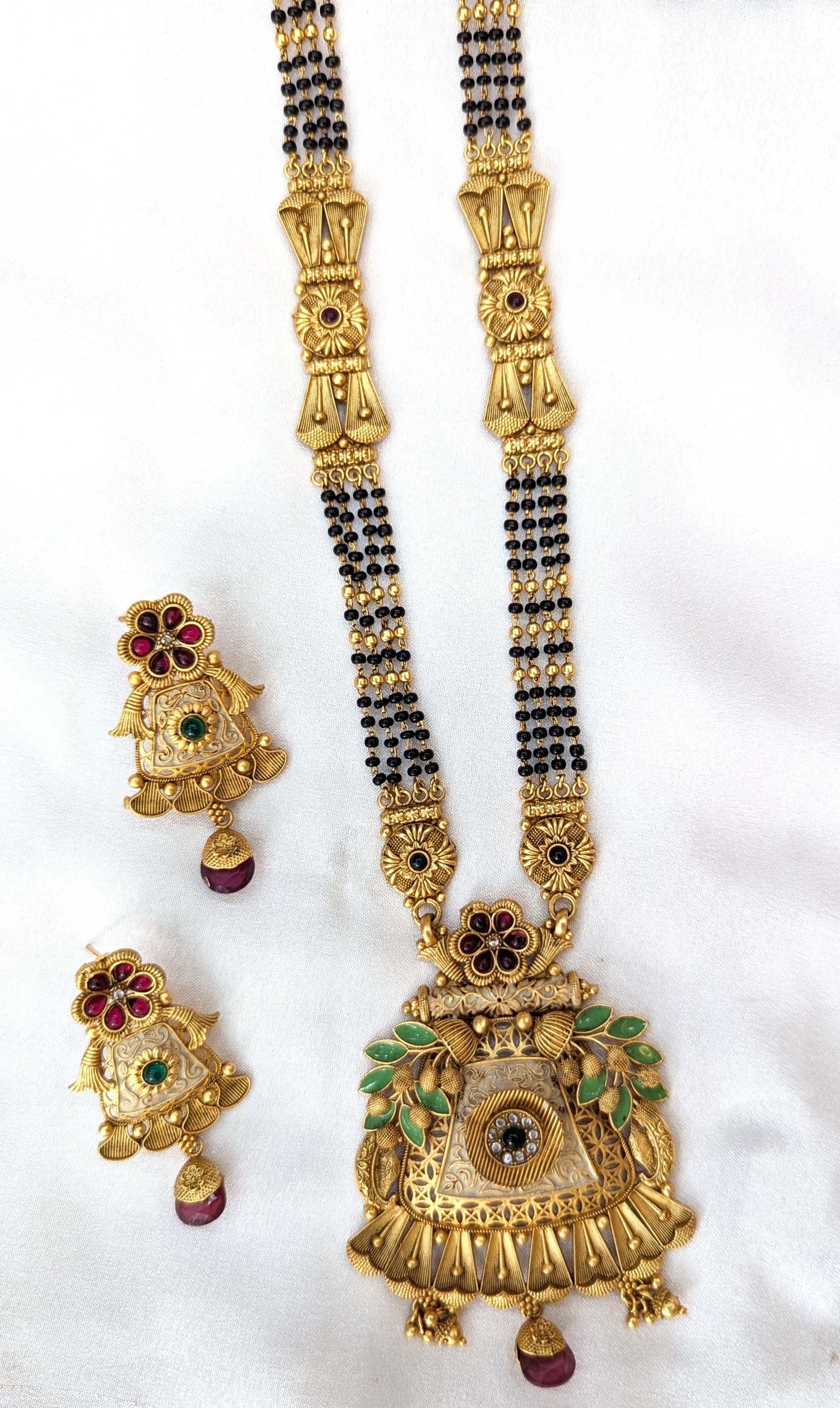 Rajwadi mangalsutra