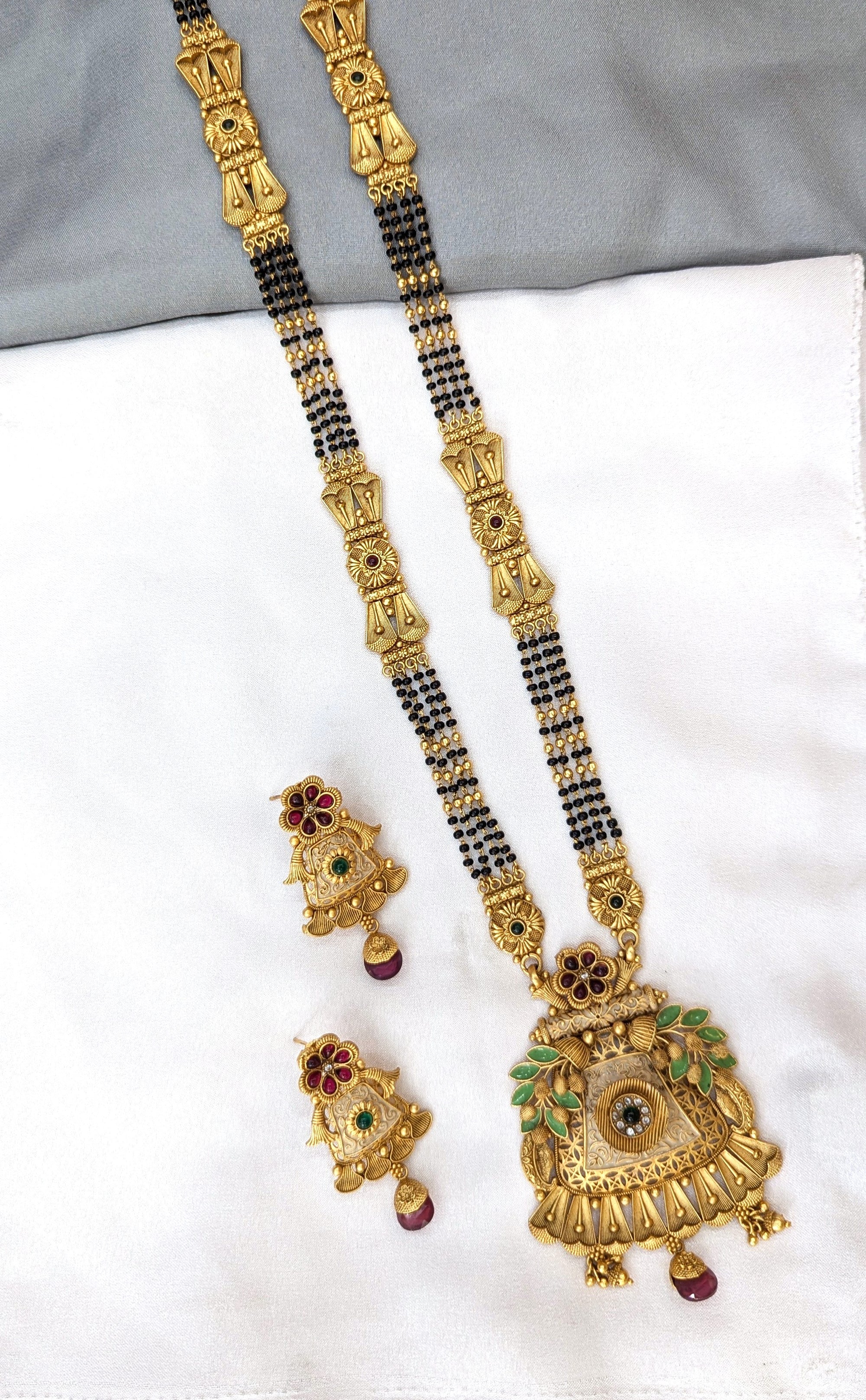 Rajwadi mangalsutra