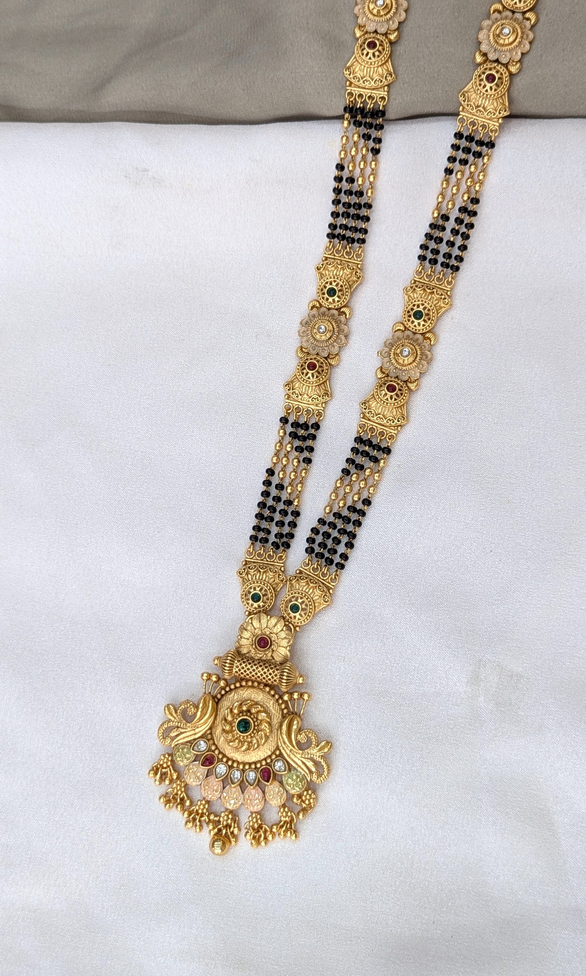 Rajwadi mangalsutra