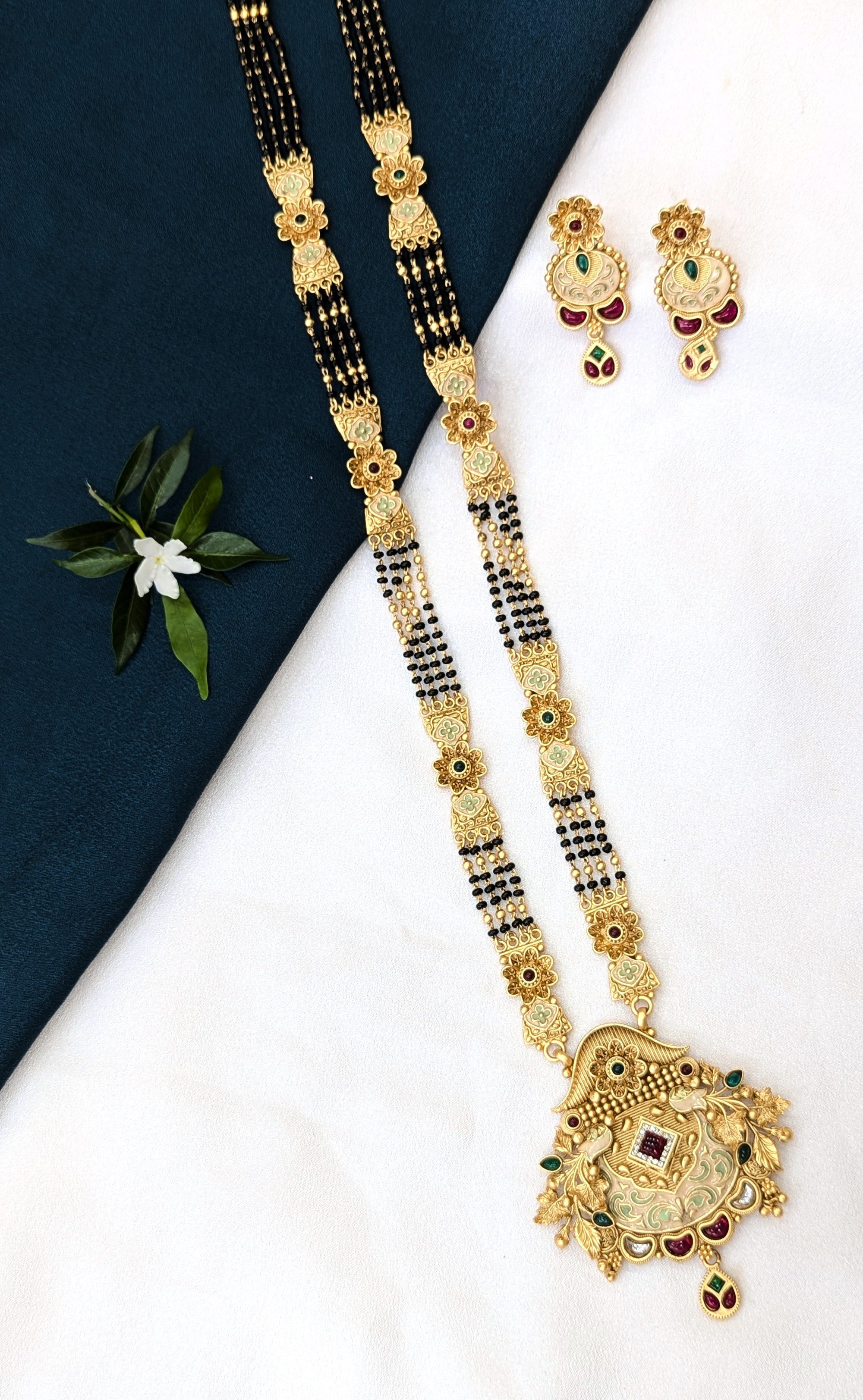 Rajwadi mangalsutra